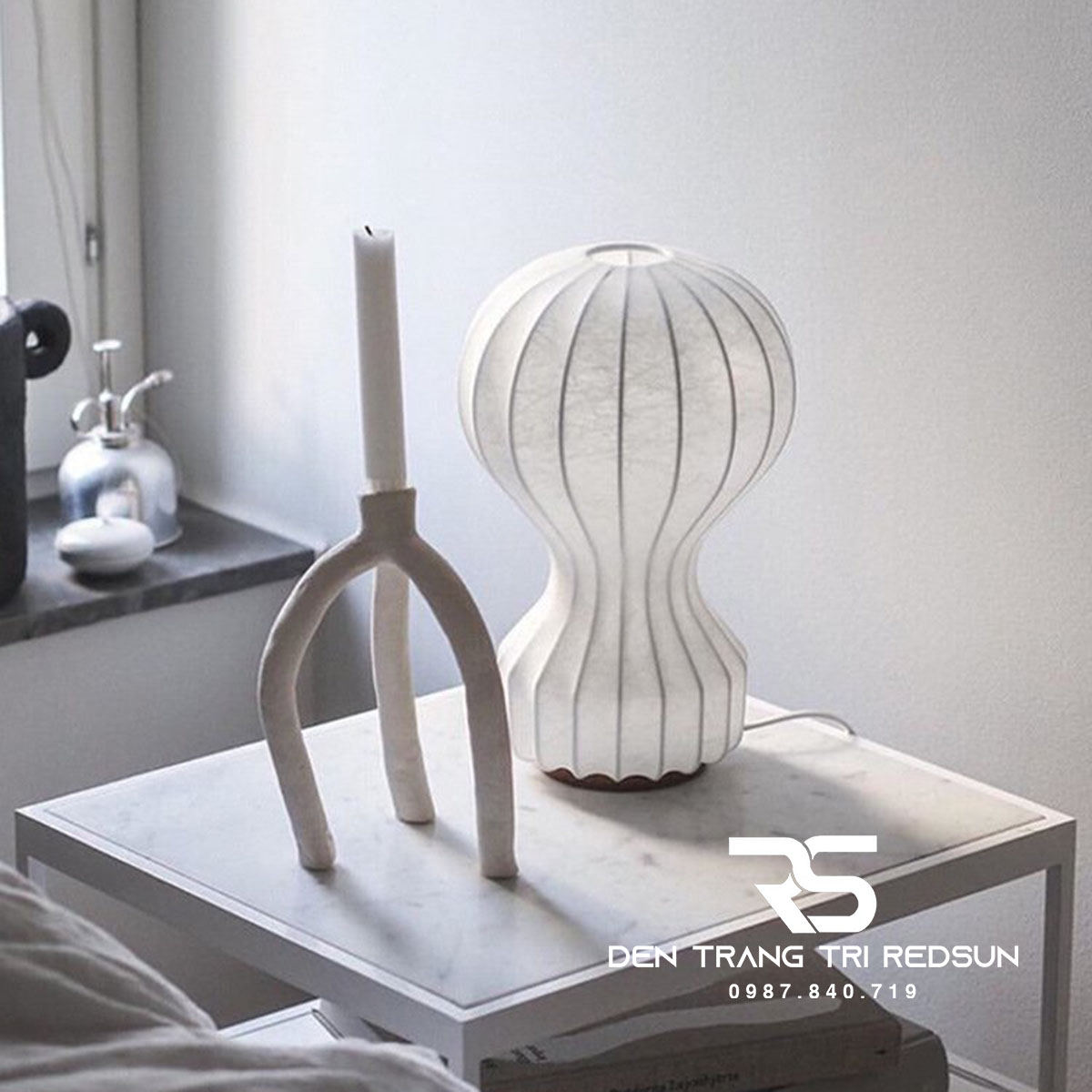 Đèn Bàn Hiện Đại DB2099