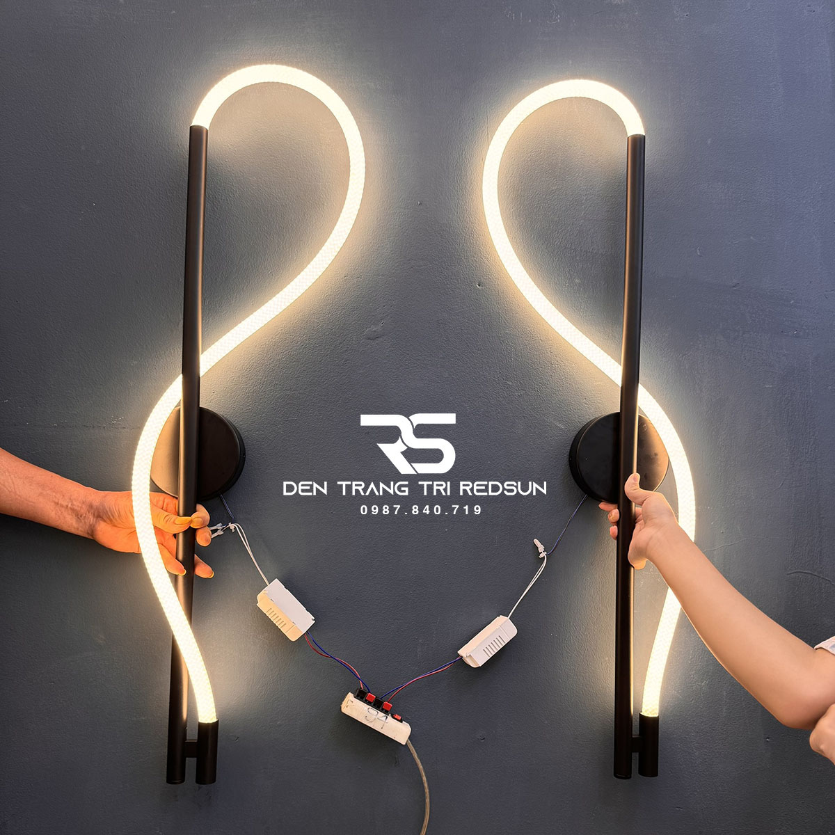 Đèn Tường Hiện Đại Trang Trí Phòng Khách, Phòng Ngủ, Cầu Thang Phong Cách Bắc Âu Thân Dài Ống LED Xoắn DT-125