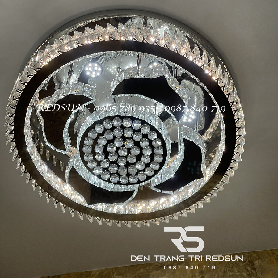 Đèn Mâm Pha Lê Ốp Trần Phòng Khách Hiện Đại M9210