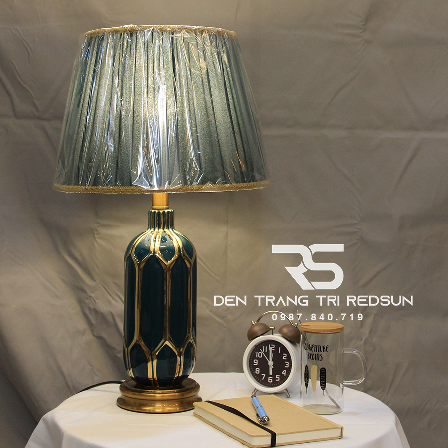 Đèn Bàn Hiện Đại DB-C1976