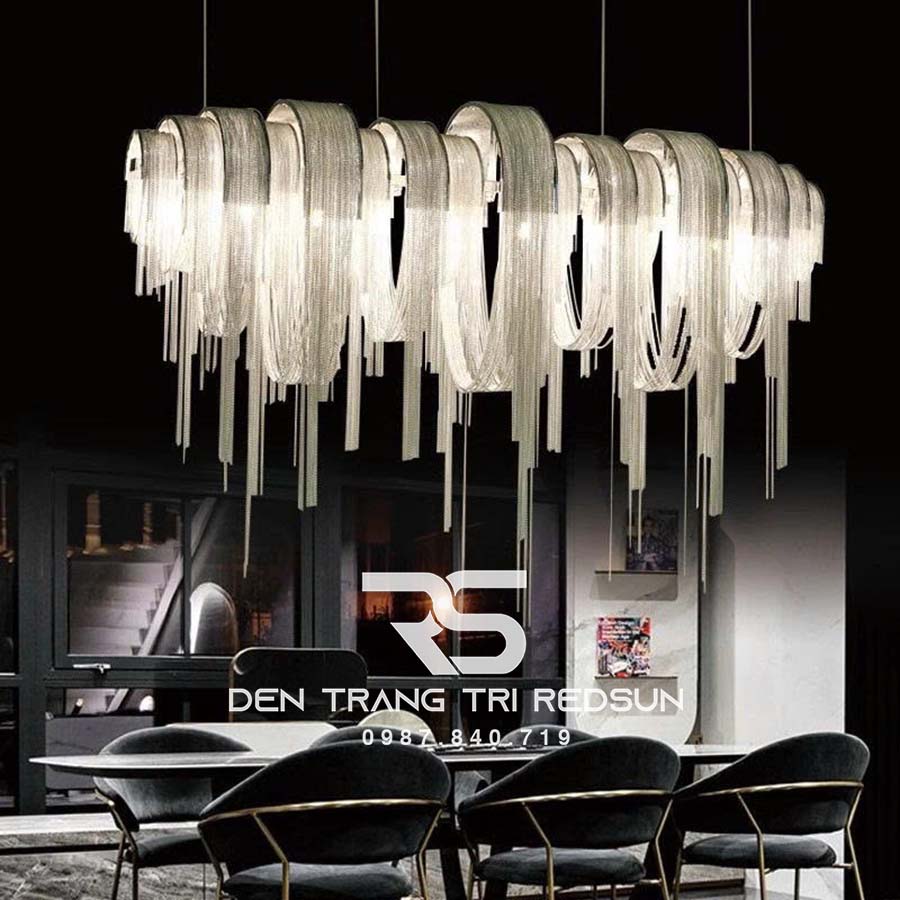 Đèn Chùm Trang Trí Sảnh Chờ, Phòng Khách, Phòng Ăn Hình Tua Rua Phong Cách Italia DCP-015