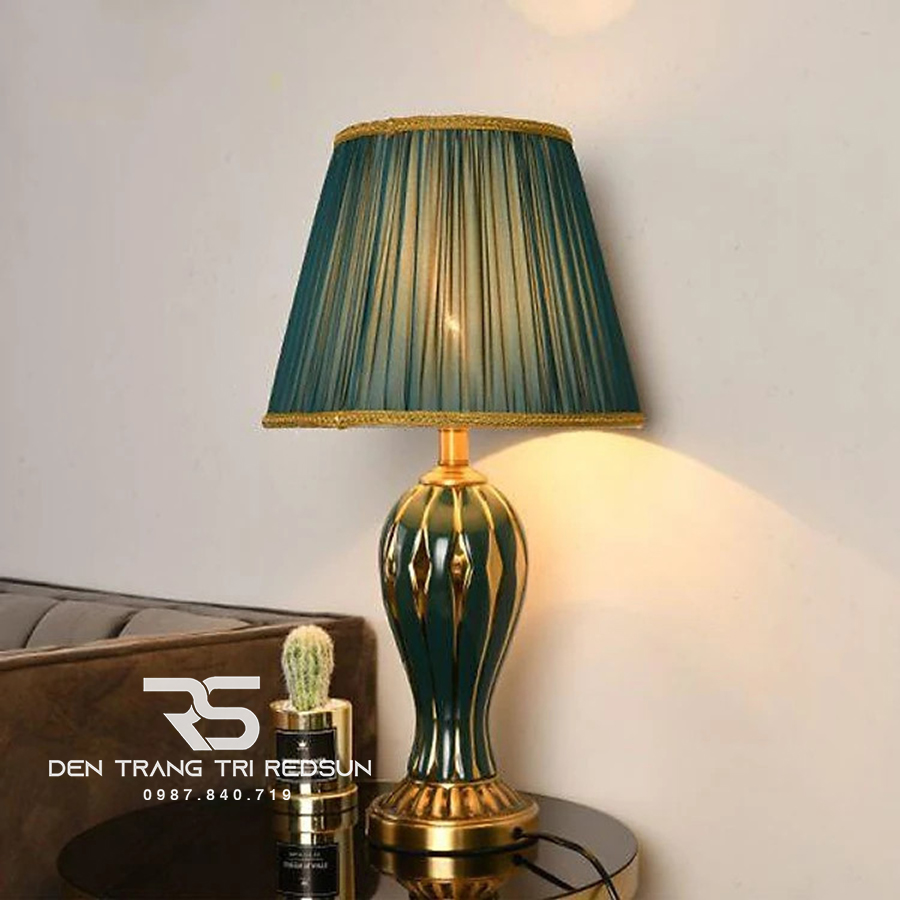 Đèn Bàn Hiện Đại DB-C1939