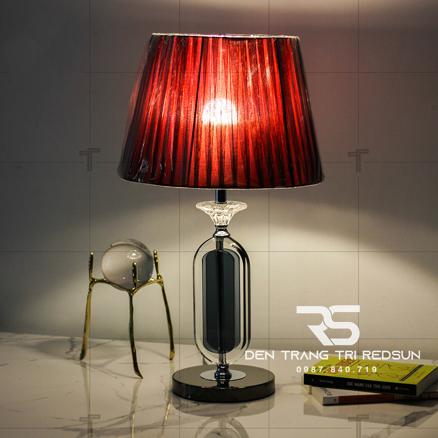 den-ban-hien-dai-db-c1327-1