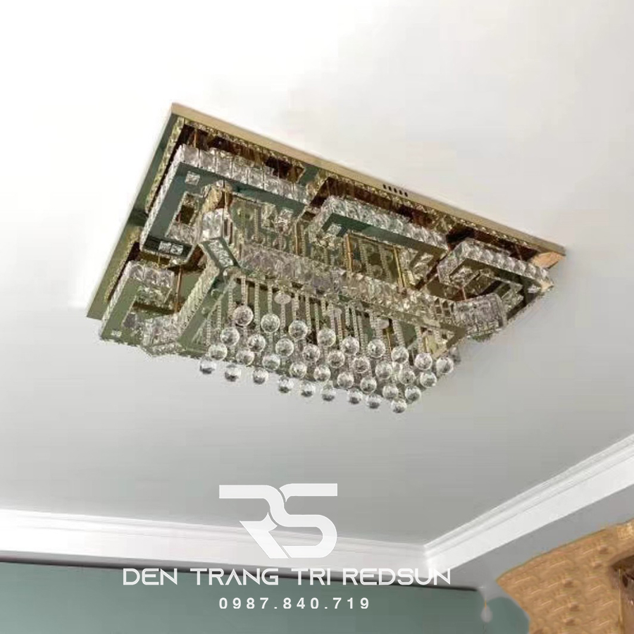 Đèn Mâm Pha Lê Ốp Trần Phòng Khách Hiện Đại M9201