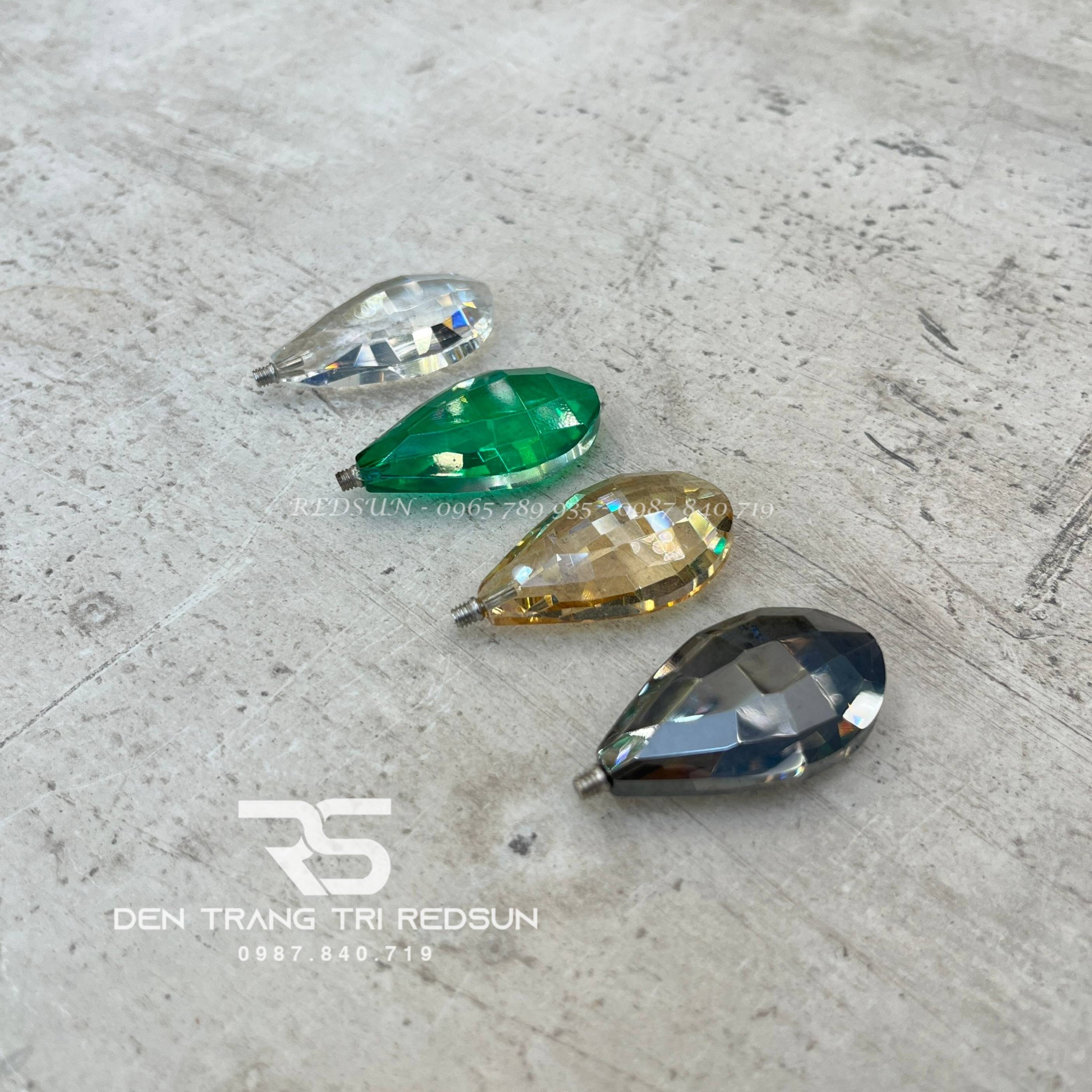 Đèn Mâm Pha Lê Ốp Trần Phòng Khách Hiện Đại MV9203