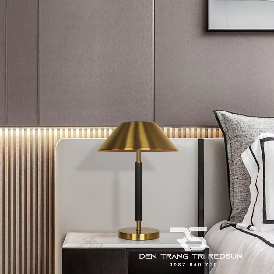 Đèn Bàn Hiện Đại Bắc Âu DB2060