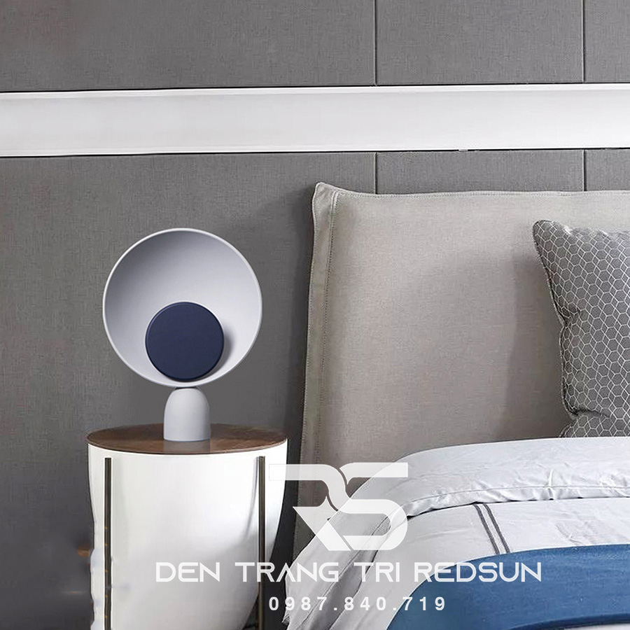Đèn Bàn Hiện Đại Bắc Âu DB2007