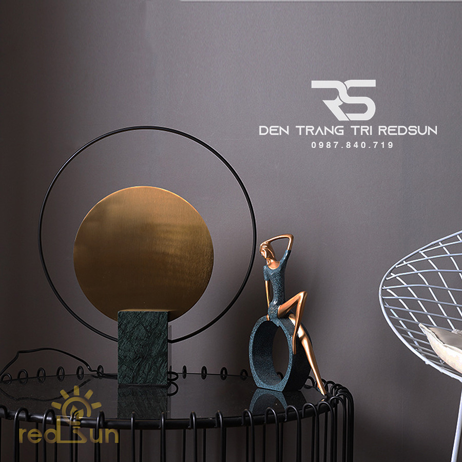 Đèn Bàn Hiện Đại Bắc Âu DB2010