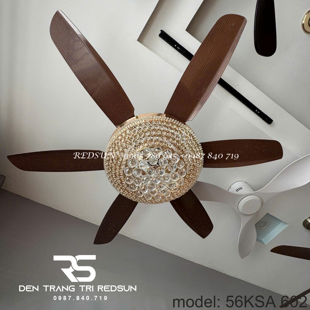 Quạt Trần Đèn Trang Trí Phòng Khách, Phòng Ngủ - 56KSA 602