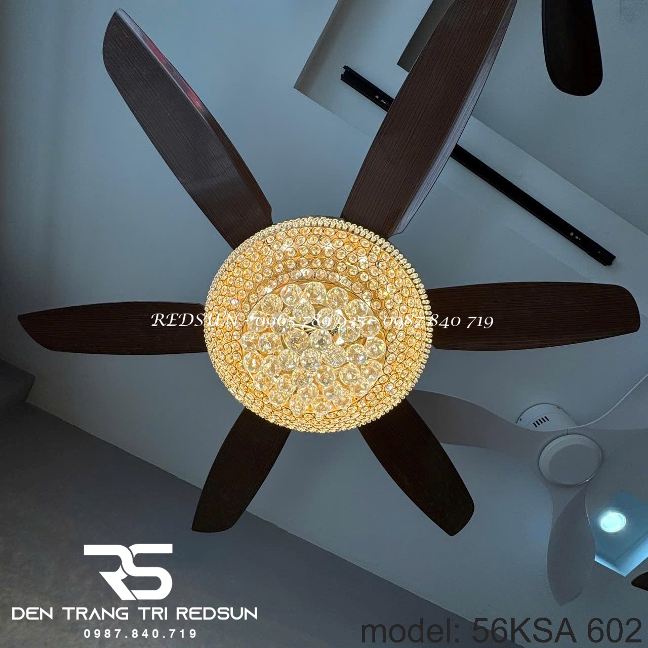 Quạt Trần Đèn Trang Trí Phòng Khách, Phòng Ngủ - 56KSA 602