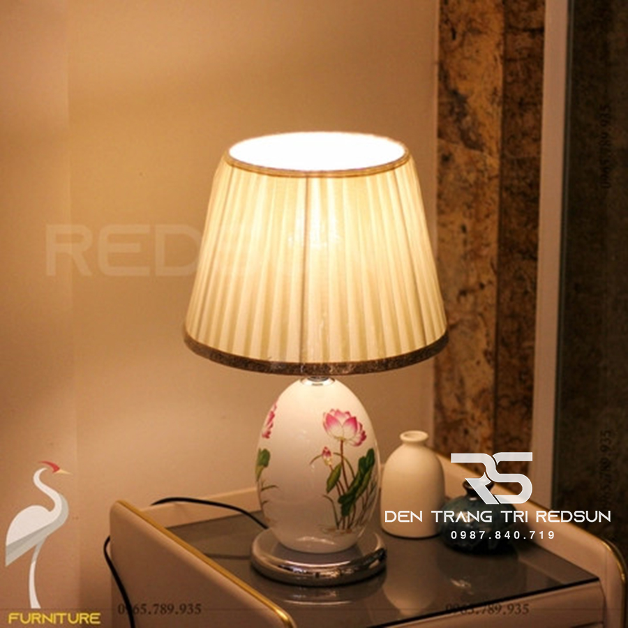 Đèn Bàn Hiện Đại DB-C076