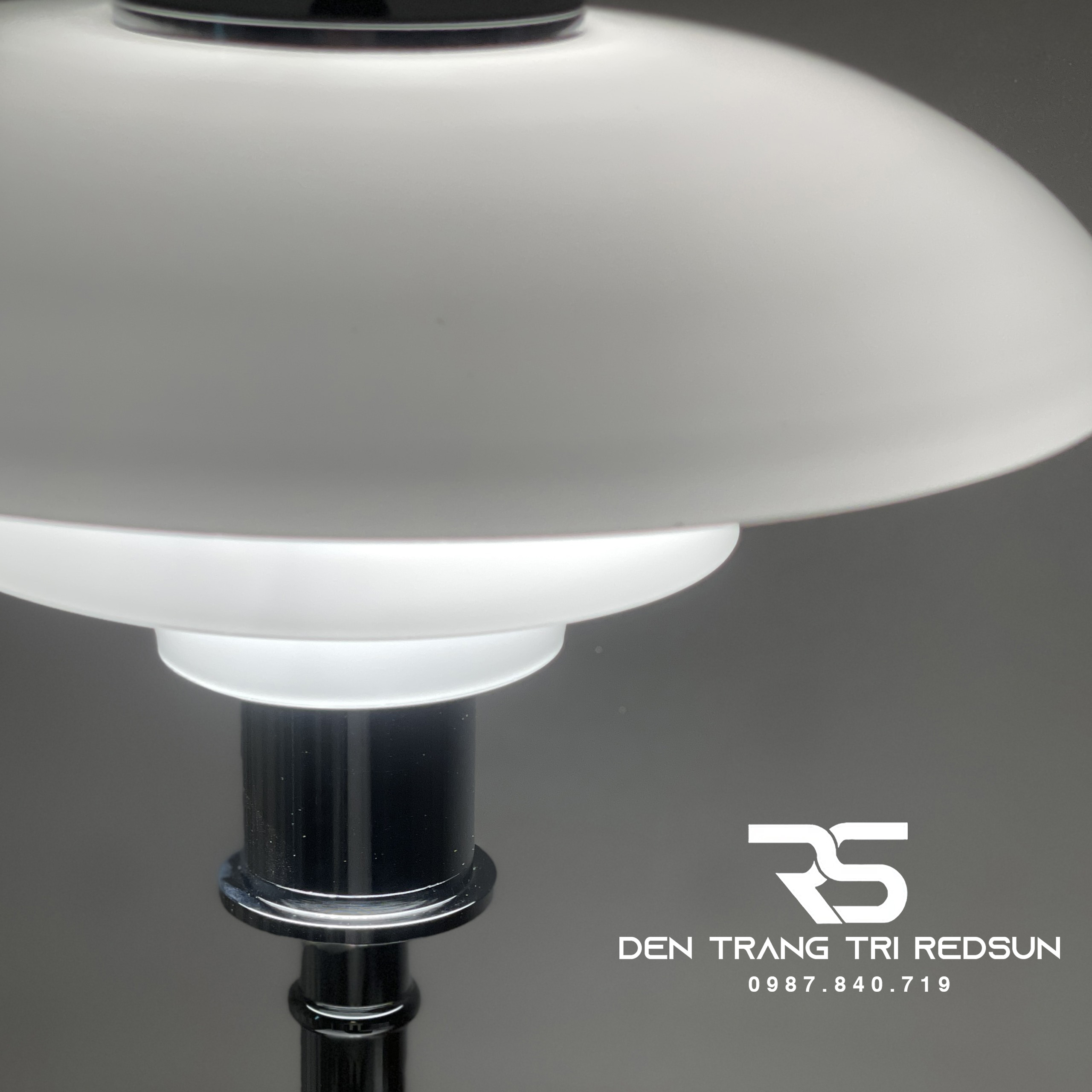 Đèn Sàn Hiện Đại DS2047