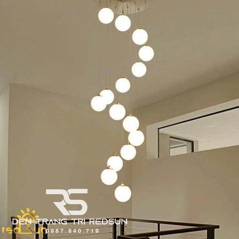 Đèn Thả Trần Hiện Đại Lắp Thông Tầng Cầu Thang, Phòng Khách, Bàn Ăn Chất Liệu Thuỷ Tinh HTK020