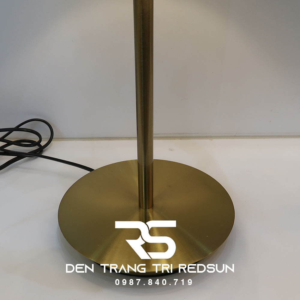 Đèn Bàn Hiện Đại B132