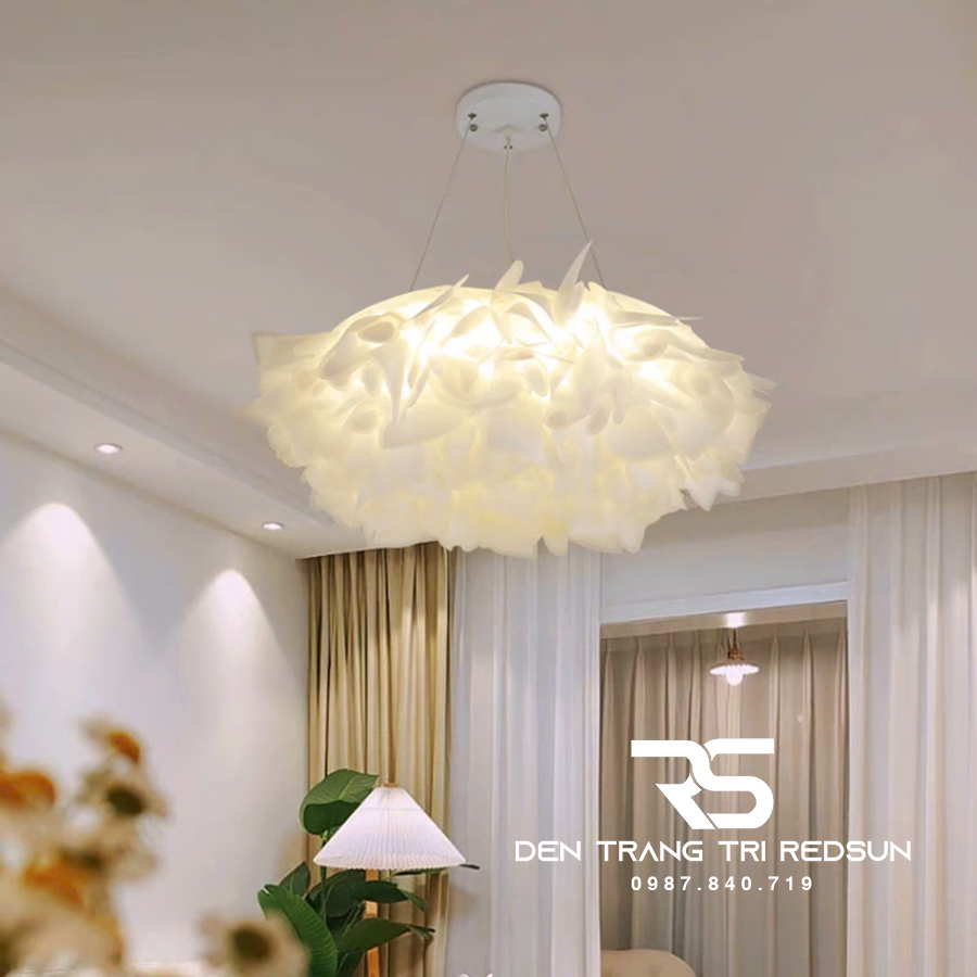 Đèn Chùm Phòng Khách, Phòng Ăn, Phòng Ngủ Hiện Đại Lông Vũ Phong Cách Pháp DC-L062