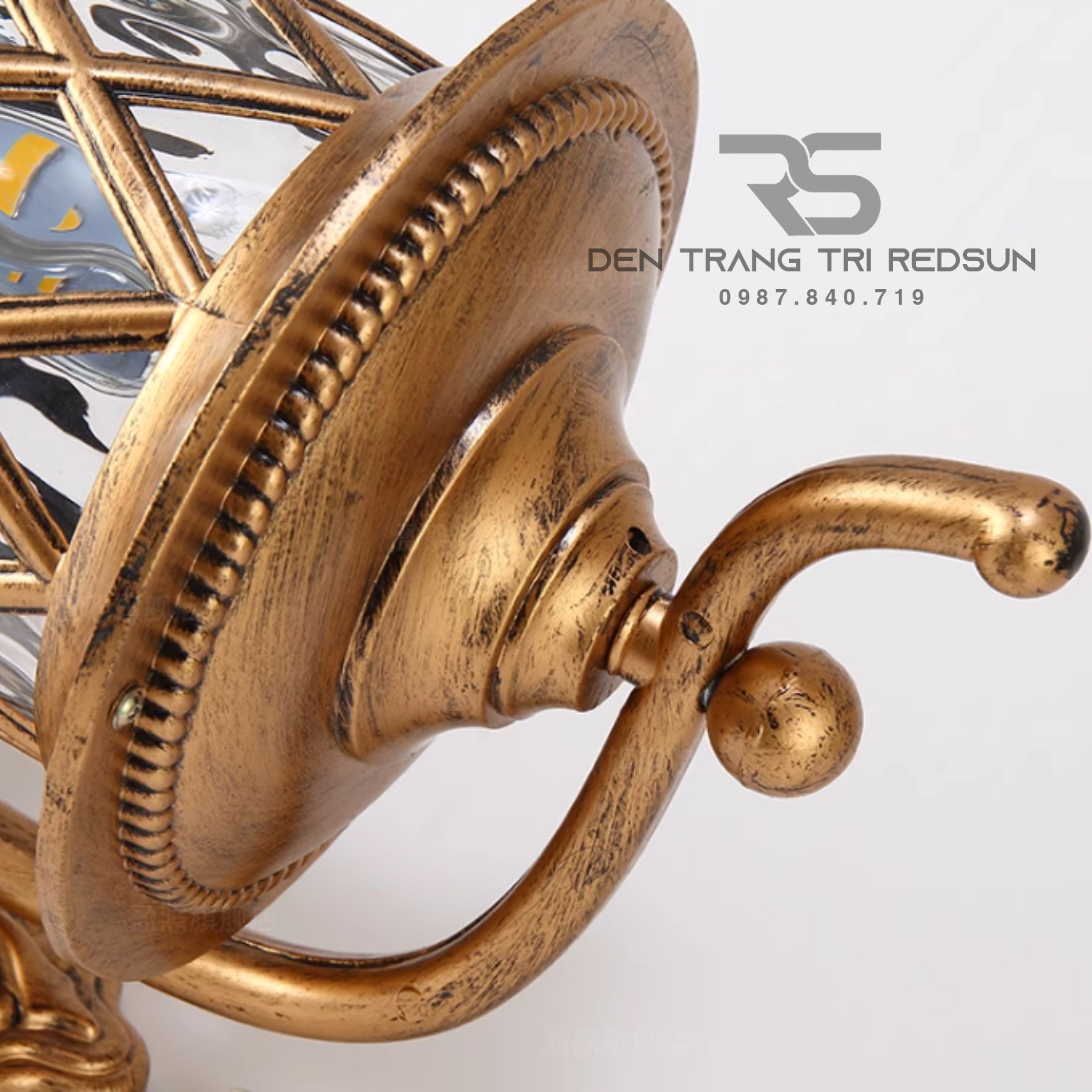 Đèn Tường Chùa Hợp Kim Lắp Ngoài Trời DT-C460