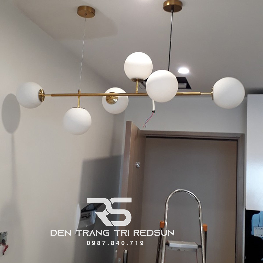 Đèn thả ngang hiện đại 6 choá thuỷ tinh TH751