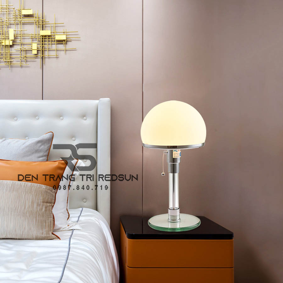 Đèn Bàn Hiện Đại Bắc Âu DB2095