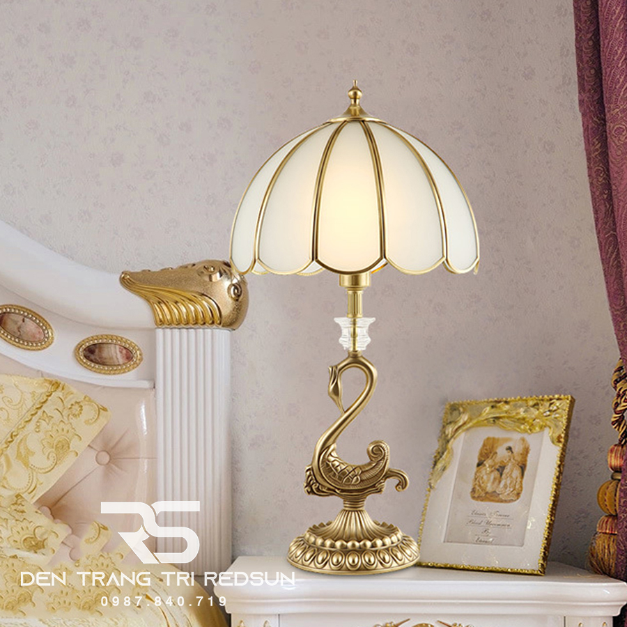 Đèn Bàn Hiện Đại DB-C504