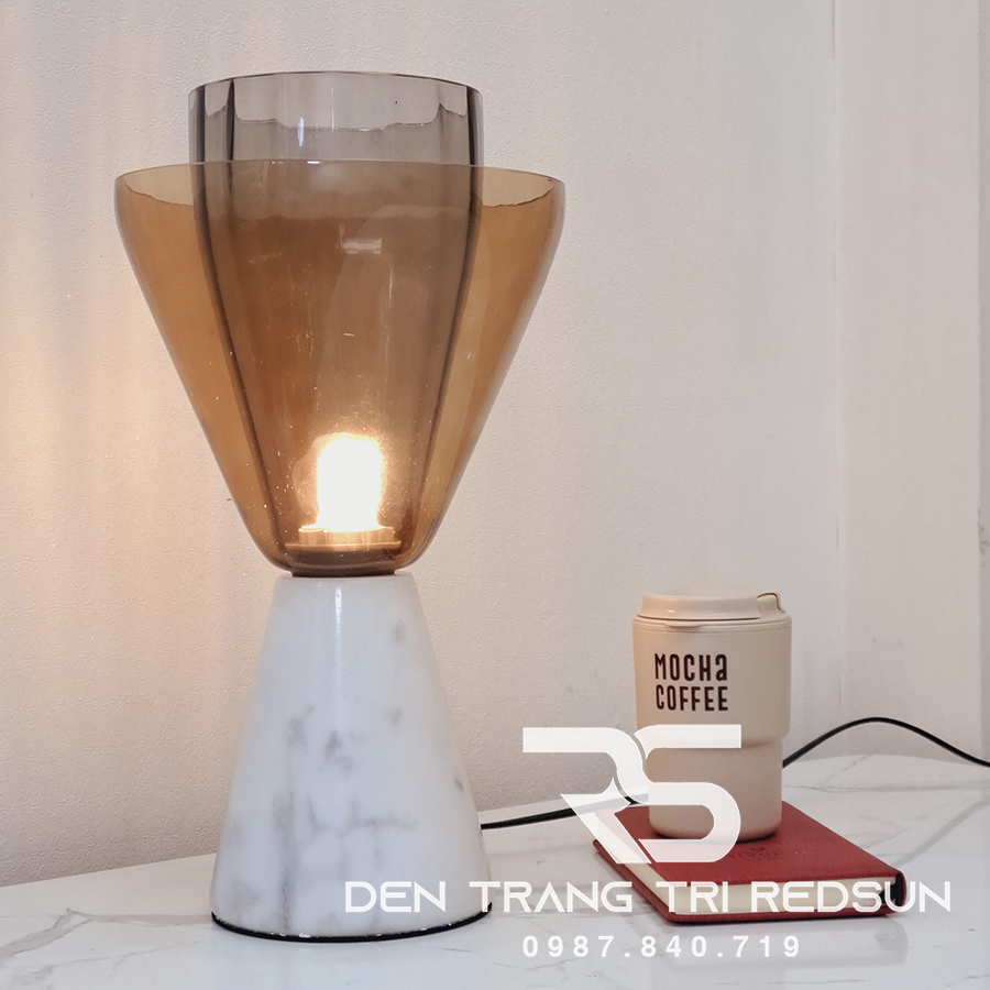 Đèn Bàn Hiện Đại DB2014