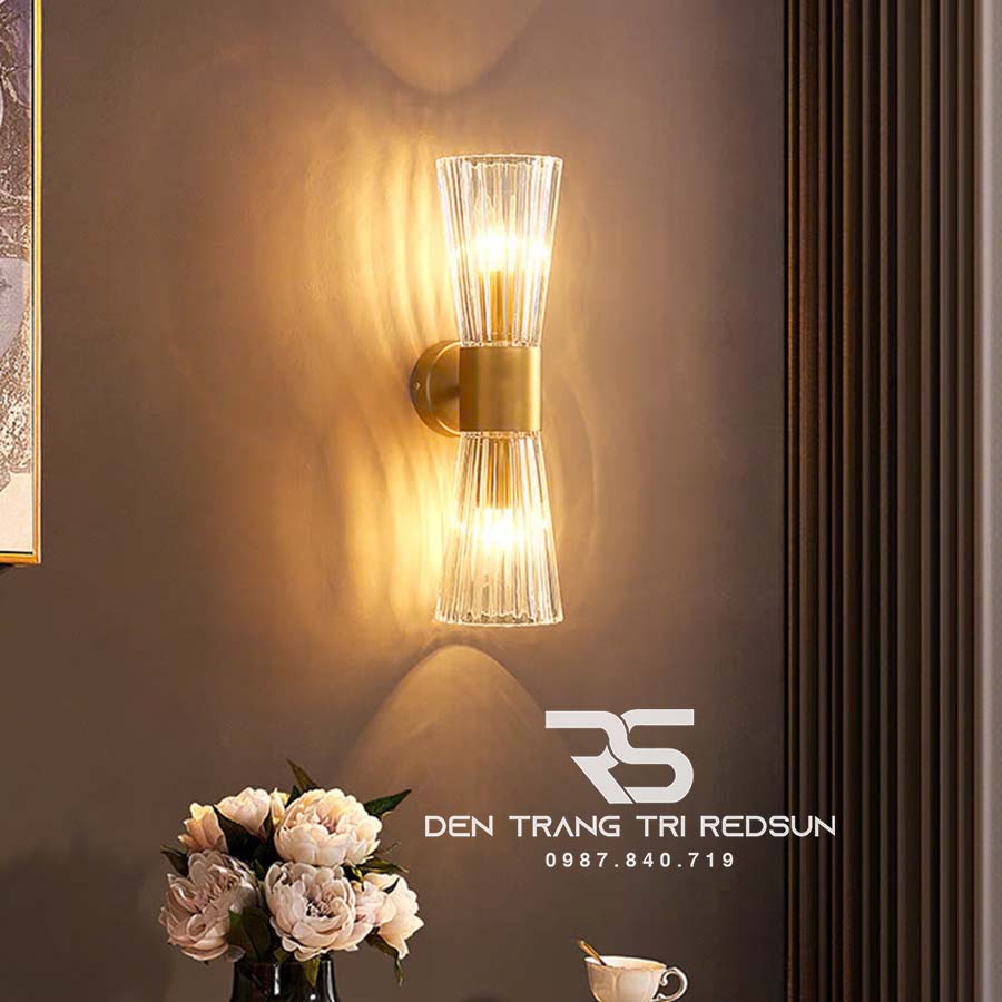 Đèn Tường Trang Trí Phòng Khách, Phòng Ngủ, Cầu Thang Phong Cách Bắc Âu Chất Liệu Pha Lê DTP-010