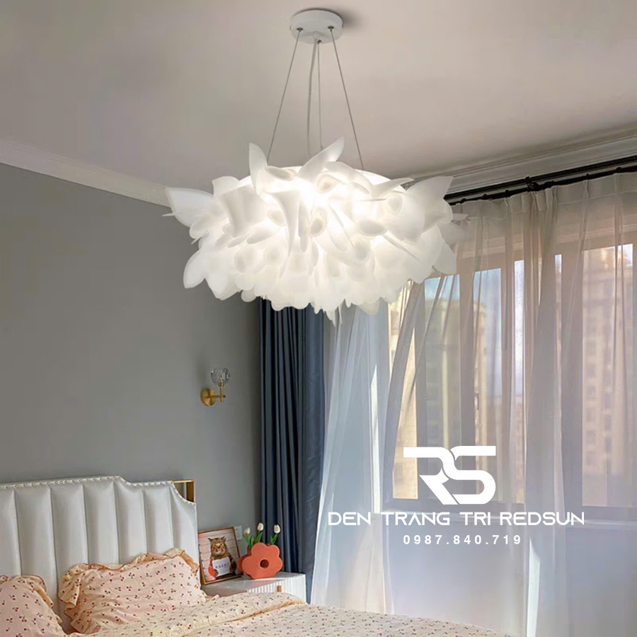 Đèn Chùm Phòng Khách, Phòng Ăn, Phòng Ngủ Hiện Đại Lông Vũ Phong Cách Pháp DC-L062