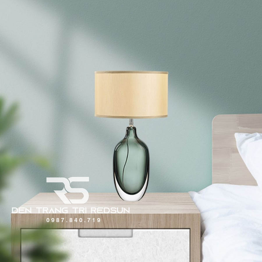 Đèn Bàn Hiện Đại Bắc Âu DB2065