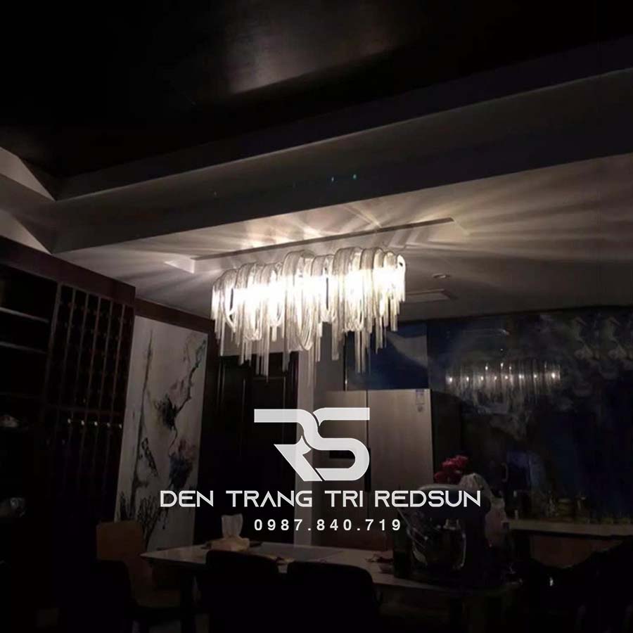 Đèn Chùm Trang Trí Sảnh Chờ, Phòng Khách, Phòng Ăn Hình Tua Rua Phong Cách Italia DCP-015