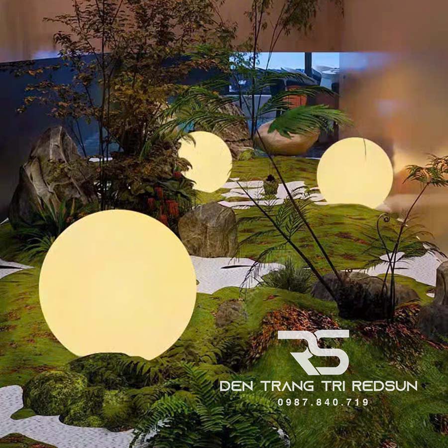 Đèn Sân Vườn Cảnh Quan Ngoài Trời Cầu LED Chất Liệu Nhựa PE DSV-003