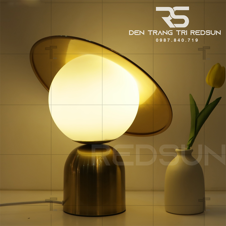 Đèn Bàn Hiện Đại Bắc Âu DB2056