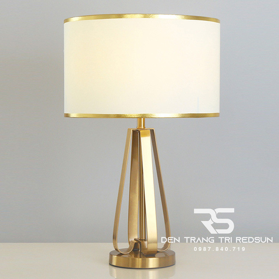 Đèn Bàn Hiện Đại Bắc Âu DB2072