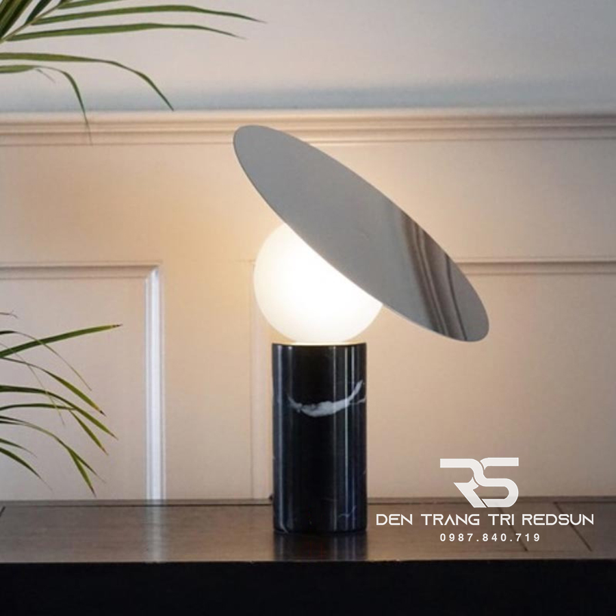 Đèn Bàn Hiện Đại Bắc Âu DB2081