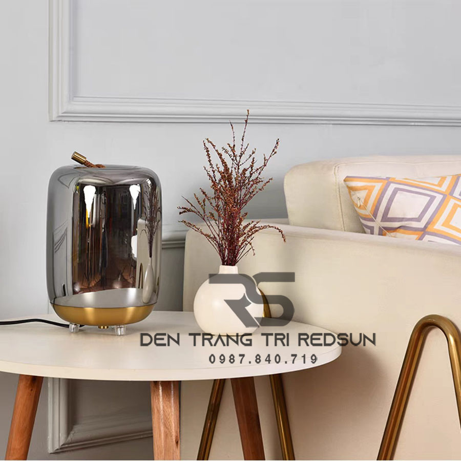 Đèn Bàn Hiện Đại Bắc Âu DB2066