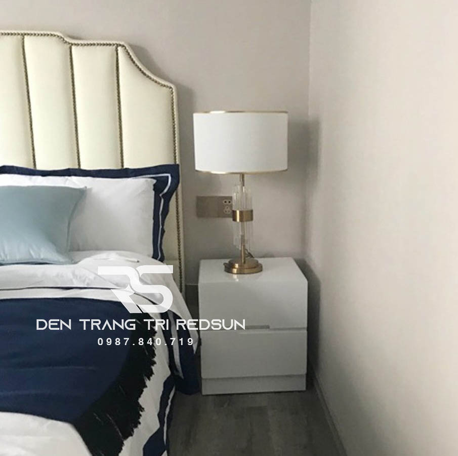 Đèn Bàn Hiện Đại Bắc Âu DB2073 (DB-C813)