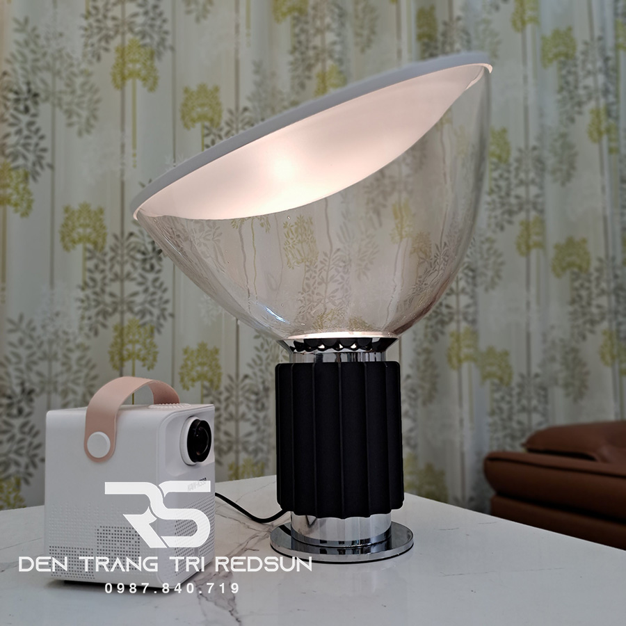 Đèn Bàn Hiện Đại Bắc Âu DB2084