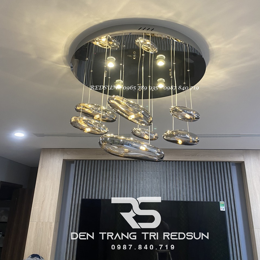 Đèn Thả Phòng Khách Hiện Đại Thuỷ Tinh Giọt Nước Đen Phong Cách Italia DC-T080