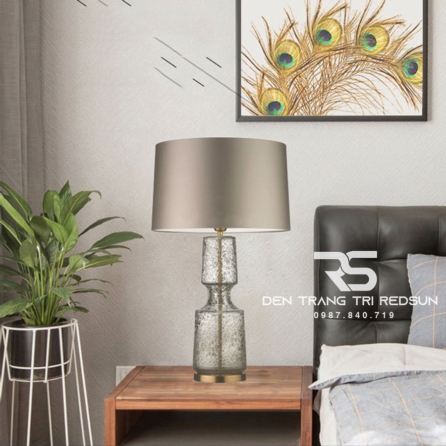 Đèn Bàn Hiện Đại Bắc Âu DB2061