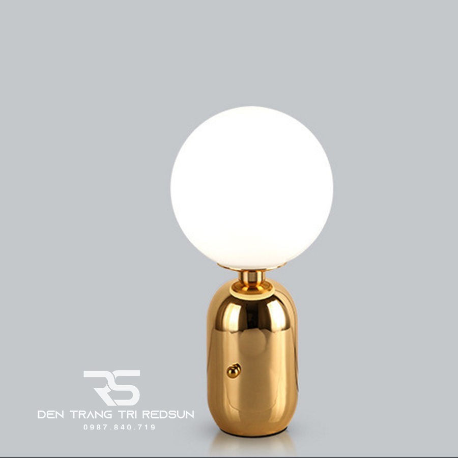 Đèn Bàn Hiện Đại Bắc Âu DB2059