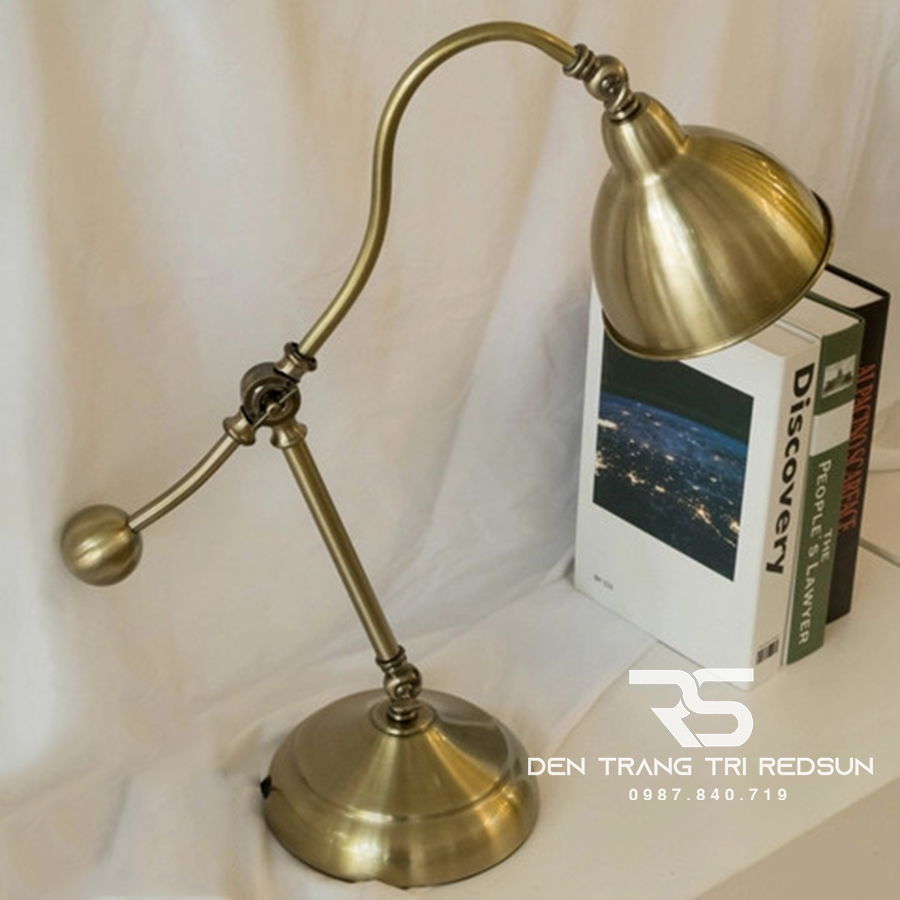Đèn bàn hiện đại DB-C3008