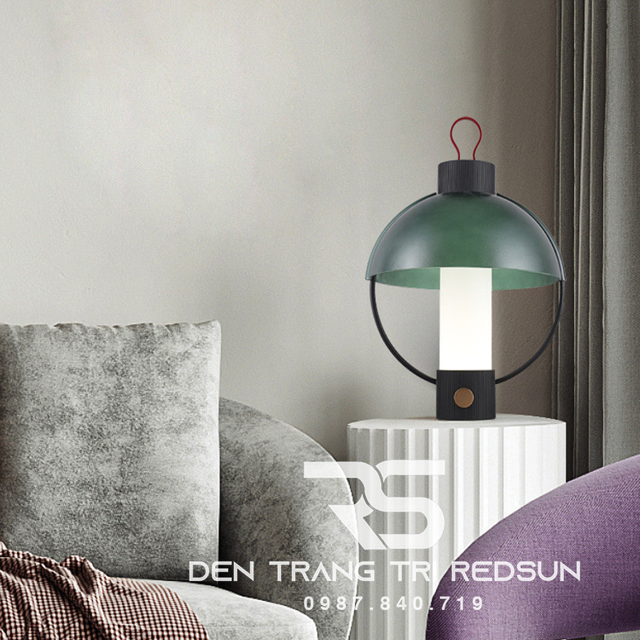 Đèn Bàn Hiện Đại DB2049
