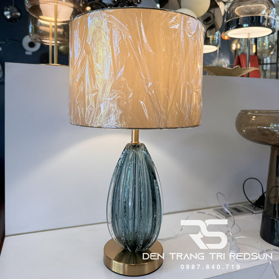 Đèn Bàn Hiện Đại Bắc Âu DB2074