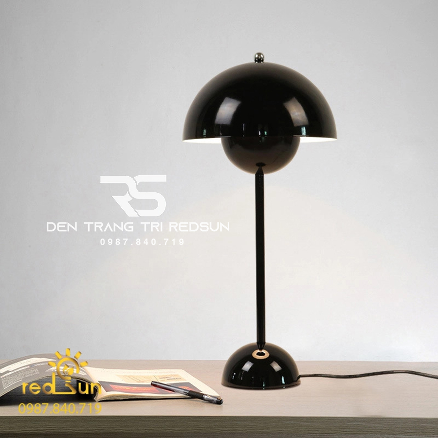 Đèn Bàn Hiện Đại Bắc Âu DB2069