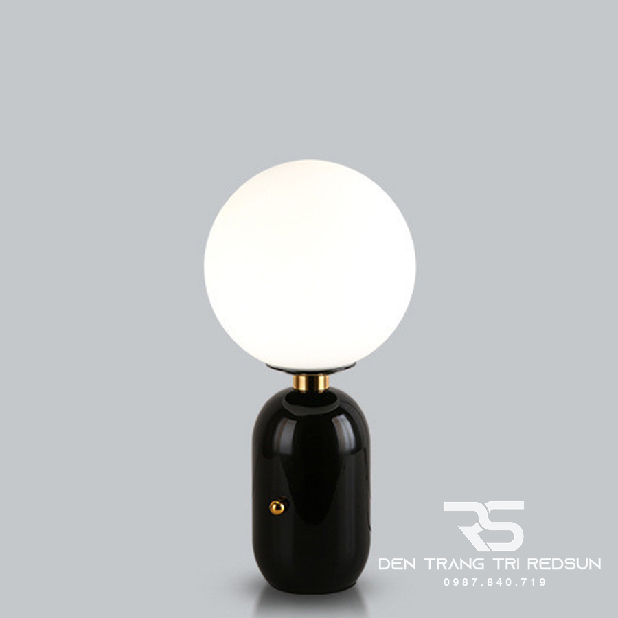 Đèn Bàn Hiện Đại Bắc Âu DB2059