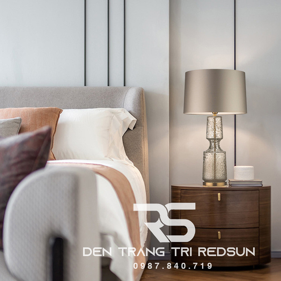 Đèn Bàn Hiện Đại Bắc Âu DB2061