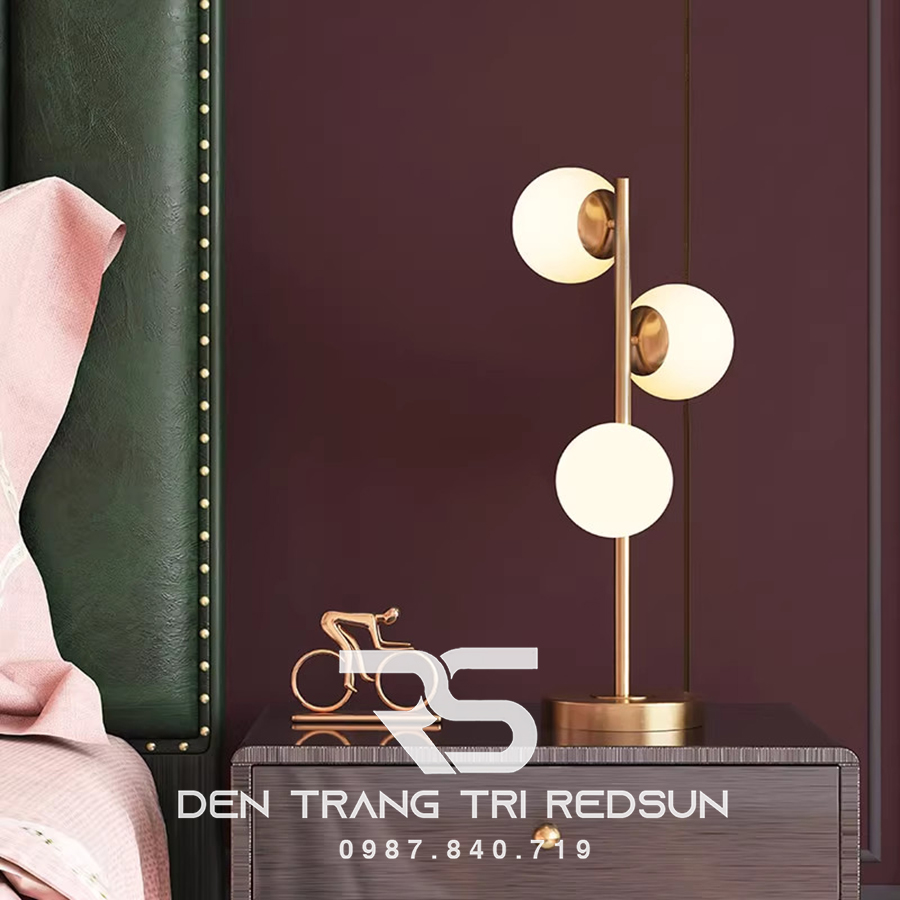 Đèn Bàn Hiện Đại DB-C4016
