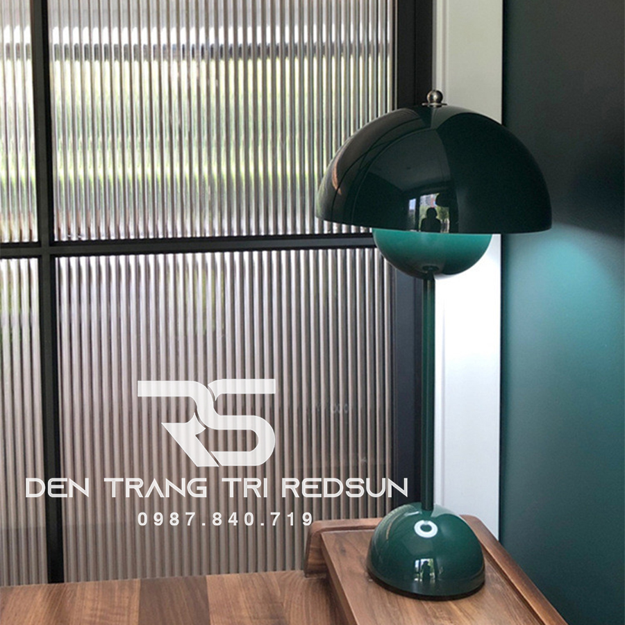 Đèn Bàn Hiện Đại Bắc Âu DB2069