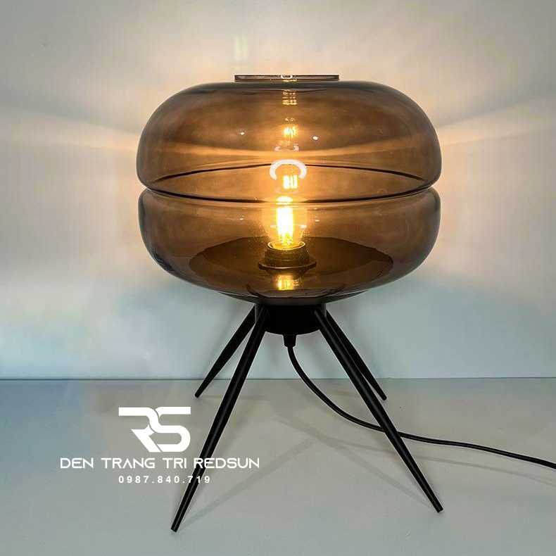 Đèn Bàn Hiện Đại Bắc Âu DB2006