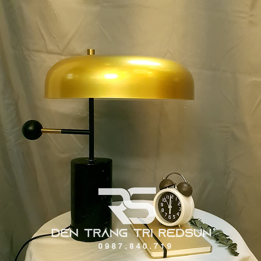 Đèn Bàn Hiện Đại Bắc Âu DB2012
