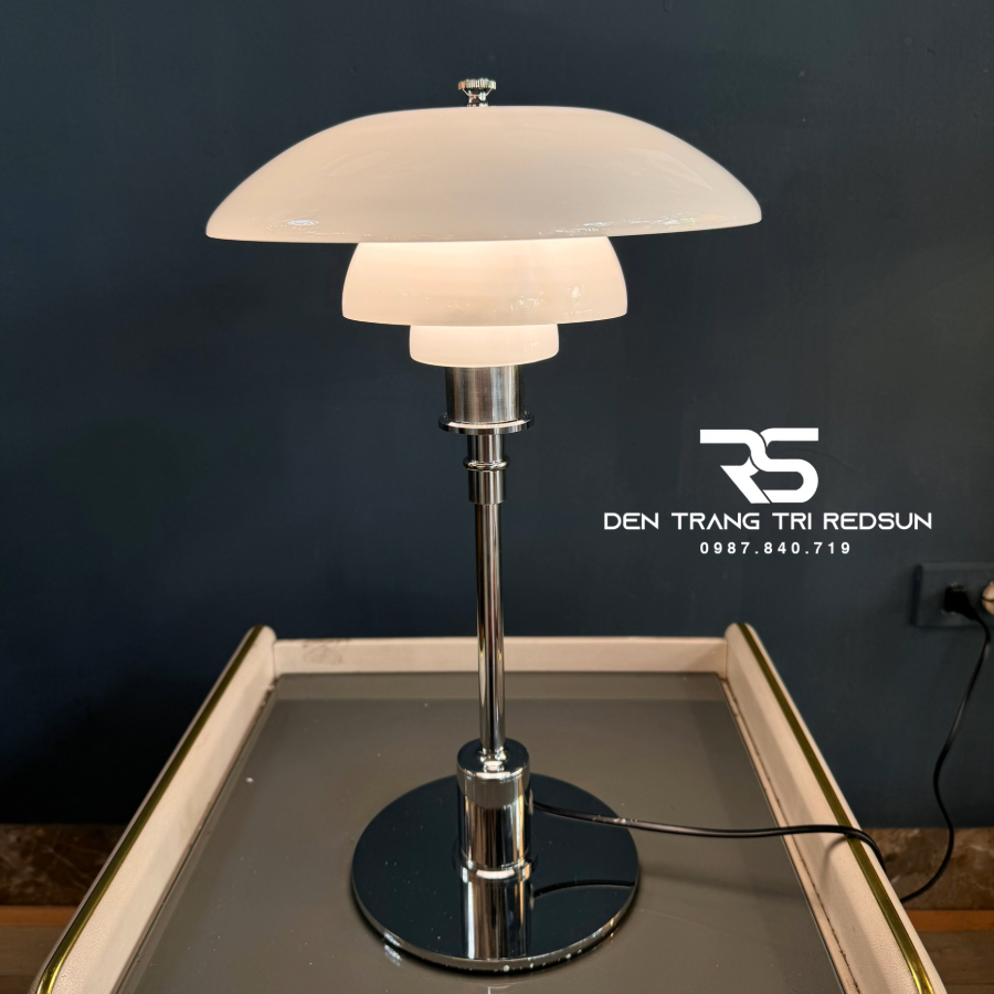 Đèn Bàn Hiện Đại Bắc Âu DB2096