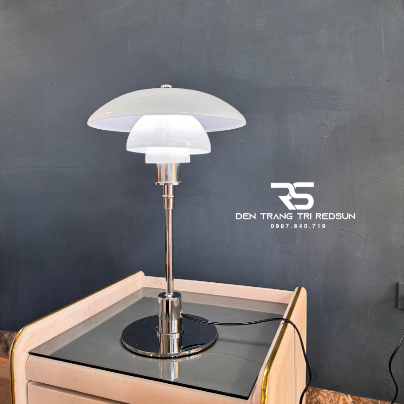 Đèn Bàn Hiện Đại Bắc Âu DB2096